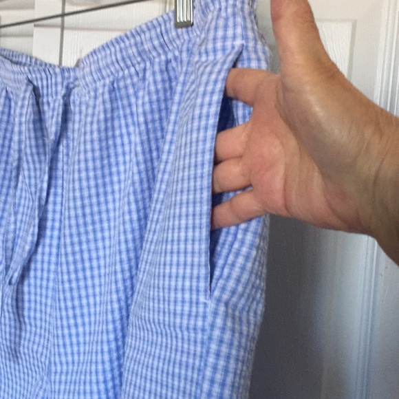 Seersucker Shorts by DRAPER’S & DAMONS - Picture 4 of 7